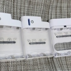 充電器 電池 3つセットの画像