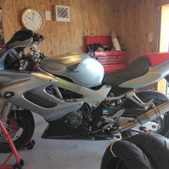 レストア部品あり！VTR1000F