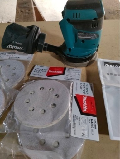 充電式ランダムオービットサンダー makita マキタBO180D