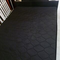 格安 セミダブルベッド マットレス付き 幅125×奥行220×高さ50cm ブラック ローベッド 家具 寝具 ベット 苫小牧西店の画像