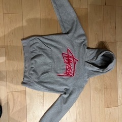 STUSSY パーカー