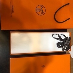 エルメス　ネクタイの箱と紙袋