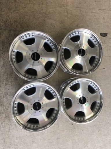 ハイエース用18インチアルミ