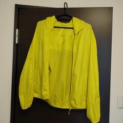 薄手ジャンパー