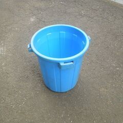 ごみ箱差し上げますの画像