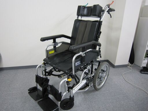 【中古】　リクライニング車いす　MIKI  　ティルトリクライニング