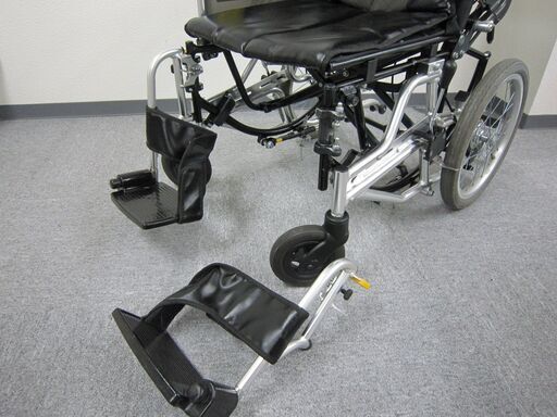 【中古】　リクライニング車いす　MIKI  　ティルトリクライニング