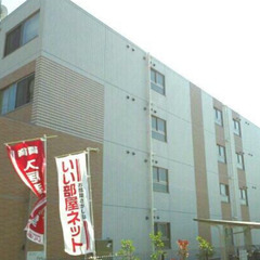 【住道駅】サンルームのお部屋です🙂ウォークインあります🌈コンロ3...