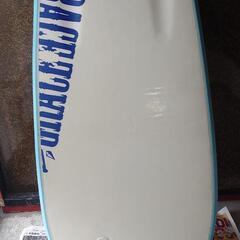 最終値下げ！【初心者の方、サーファーデビューしたい方へ！】コスミックサーフブランドの初心者用ボディーボード3点セット♪ボード入れをおまけで付けます。初めての方は色々教えれます。の画像