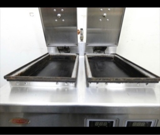 電気式 自動餃子焼き機