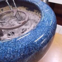 火鉢 海鼠釉 幅39cm なまこ釉 手あぶり メダカ 金魚鉢 ナマコ 和風 茶道具 灰付き 札幌市東区 新道東店の画像