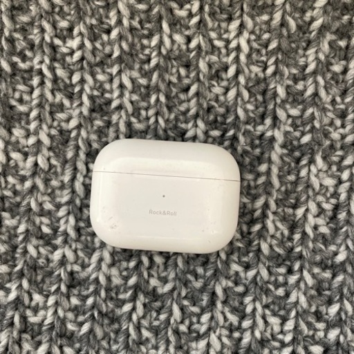 air pods  ケースのみ　　ジャンク品