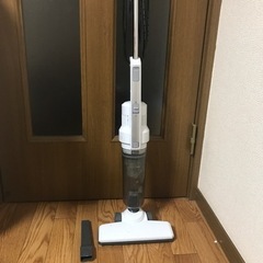 アイリスオーヤマ　サイクロンスティッククリーナー　早い者勝ち！