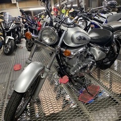 スズキ　イントルーダー250 アメリカンバイク