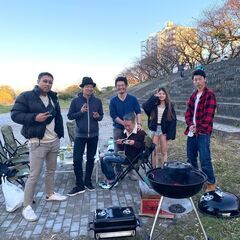 【地方からの上京、大歓迎！】未経験者、★日給￥12,000～。測量スタッフの正社員！残業月5時間以内！直行直帰OK!髪型自由。ヒゲ・ピアスOK！の画像