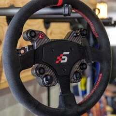 レーシングシミュレーターで一緒にスポーツカーやレーシングカーを満喫しませんか？＠十三 - スポーツ