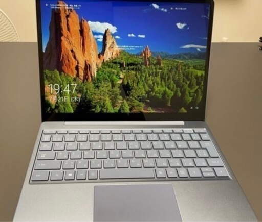 【約5回使用】現金手渡しsurface Laptop go THH00034 アイスブルー【兵庫】【岡山】【大阪】