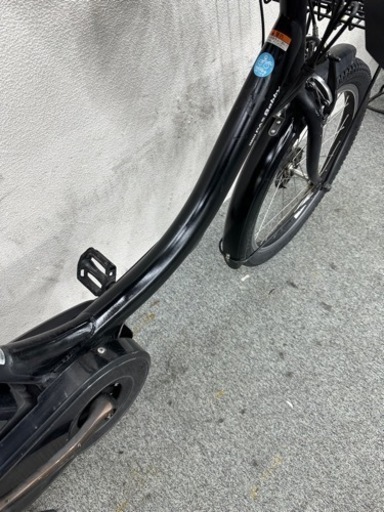 お買い得　カゴ付き3人乗り電動自転車　ヤマハパスバビー　落ち着いた黒色　子供シート付き