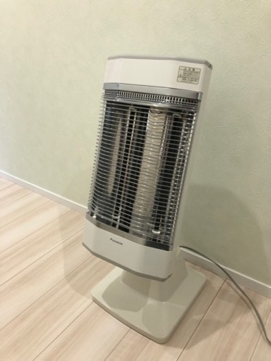 ダイキン製遠赤外線ヒーター