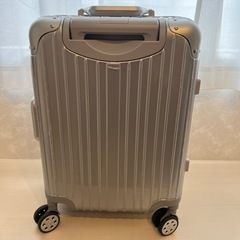 スーツケースの画像