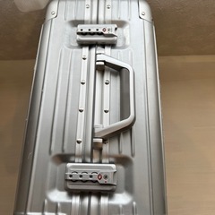 スーツケースの画像