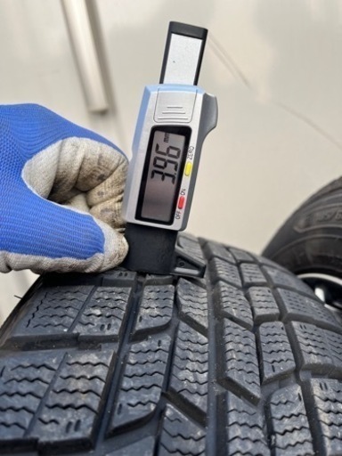 【最終値下】185/60R15 スタッドレスタイヤ SCHNEIDER StaG