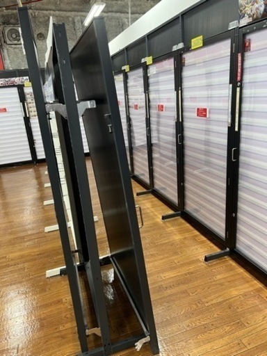 北海道旭川市 トレーディングカード トレカ用 什器 棚横90cm 高さ180cm カード192枚収納可能 スチール 鉄製 鍵2箇所付 