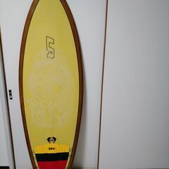サーフボード 5’8