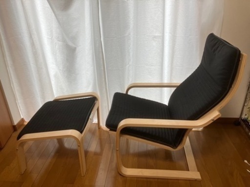 IKEAポエング　（オットマン付き）