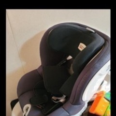 ブリタックス　BRITAX チャイルドシート