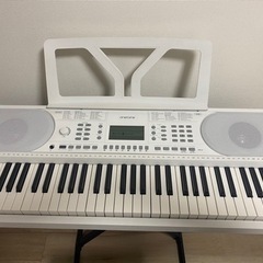 電子ピアノ