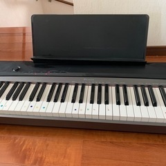 カシオ　電子ピアノ、おまけに本