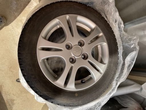 ダイハツ スノータイヤ 4本セット(155/65R14)