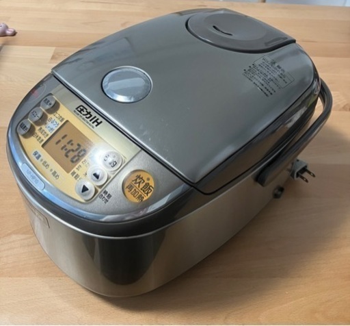 圧力IH 炊飯器　象印　NP-HP10型