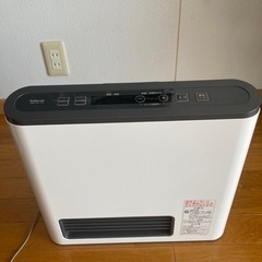 ガスファンヒーター　都市ガス用　ホース付き
