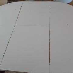 【最終値下げ／4/29まで】IKEA 伸縮ダイニングテーブルセットの画像