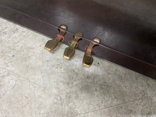 ストックハウゼンピアノ　SPU121WN アップライト