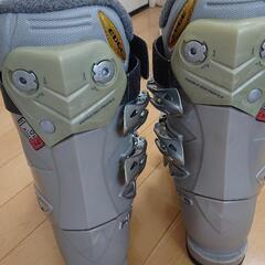 HEAD スキー靴 24センチの画像