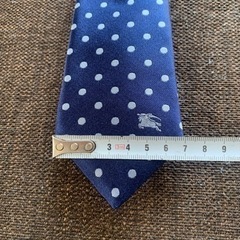 BURBERRY★ネイビー×ドットネクタイ★美品！の画像