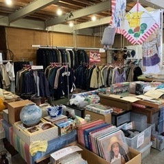 ２月１２日(日) 『今日だけミニフリマ』 レトロ祭りを開催❗️