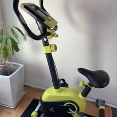 サイクリングマシーン