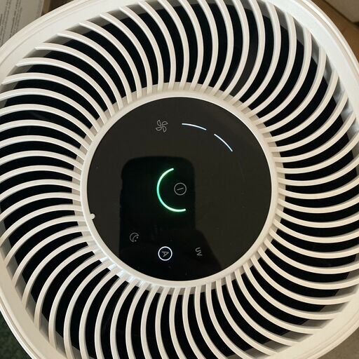 【ほぼ新品】【Electrolux】エレクトロラックス『Flow A3 UV ホワイト』FA31-203WT 空気清浄機