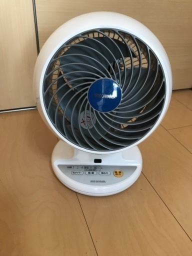 アイリスオーヤマ　強力コンパクトサーキュレーター　ホワイト
