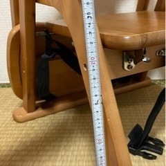 【お取引中】テーブル付き木製ベビーチェアの画像