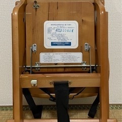 【お取引中】テーブル付き木製ベビーチェアの画像