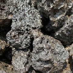 【富士宮市】高濾過 溶岩砂利 2kg 20-40㎜ 黒 水槽 アクアリウム の画像