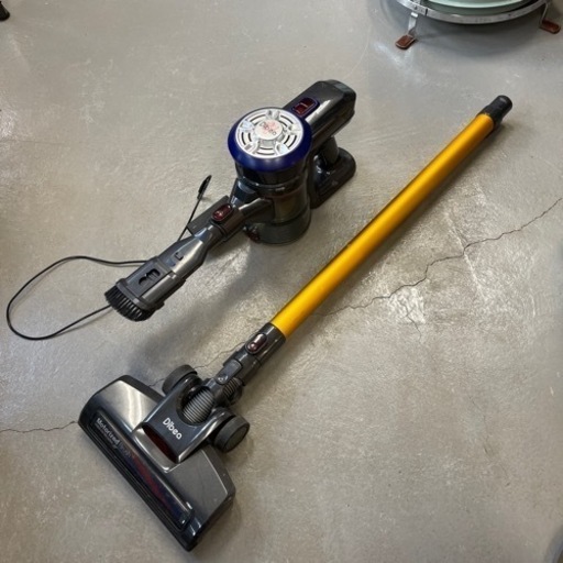 dibea サイクロン スティック掃除機 motorized brush