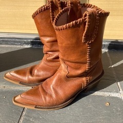 【中古・美品】ZARAウエスタンブーツ　40
