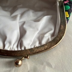 がま口ポーチの画像