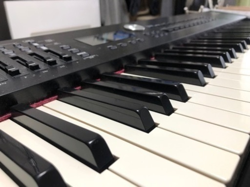 鍵盤楽器、ピアノ Roland RD 2000